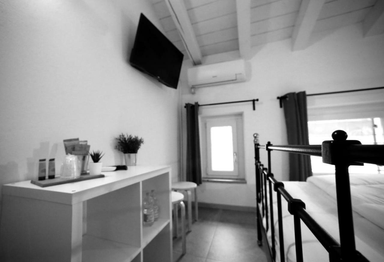 Ermi Hotel Sona Luaran gambar